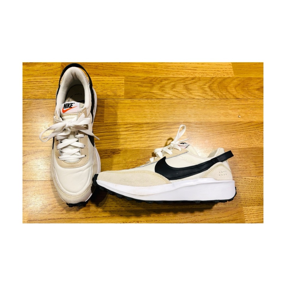 WORN ONCE- Women's Waffle Debut Retro Sneaker- Size 8